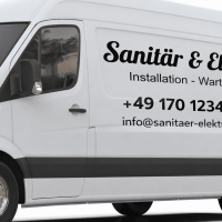 Klebebeschriftung fürs Auto