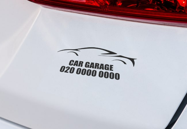 Auto-Kofferraum-Signatur