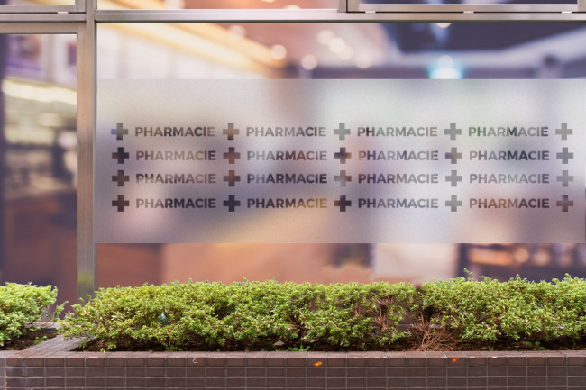 Cross Pharmacy 4 Sichtschutz-Fensterfolie